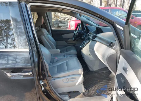 2011 Honda Odyssey Touring/Touring Elite from USA, damaged, VIN 5FNRL5H91BB033723